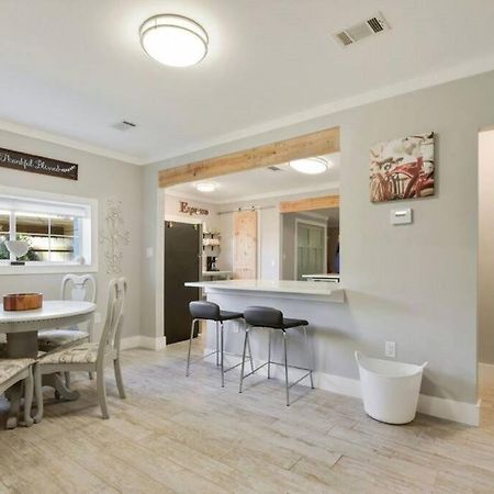 Shady Oaks Beach House With Beautiful Ocean Views! Gulfport Eksteriør billede
